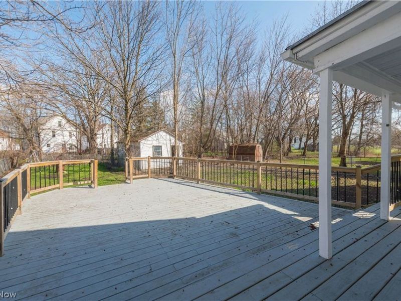 828 W 11th Street, Lorain, OH 44052 Photo 30