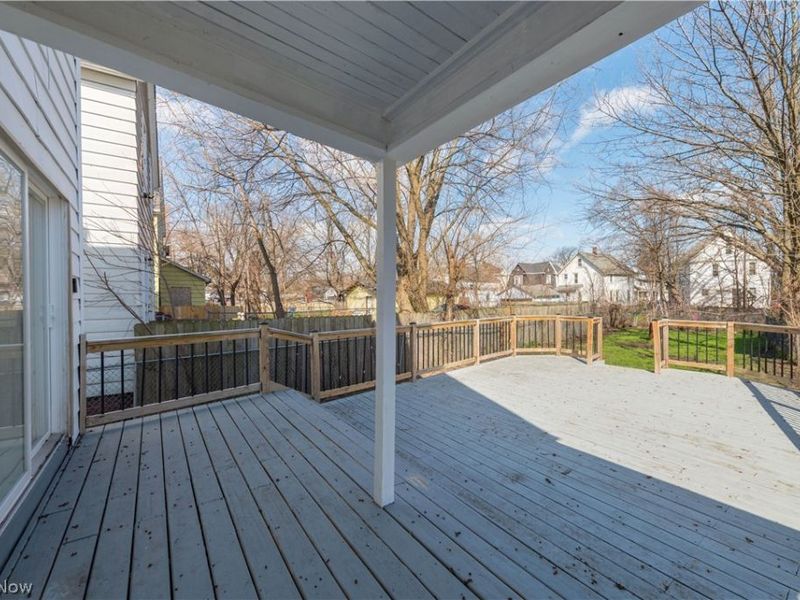 828 W 11th Street, Lorain, OH 44052 Photo 31