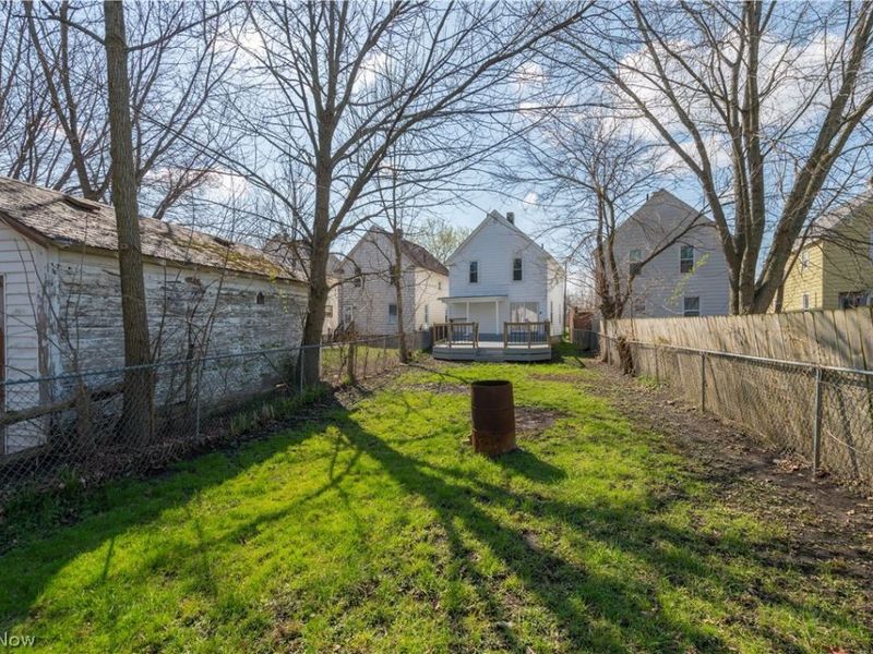 828 W 11th Street, Lorain, OH 44052 Photo 32