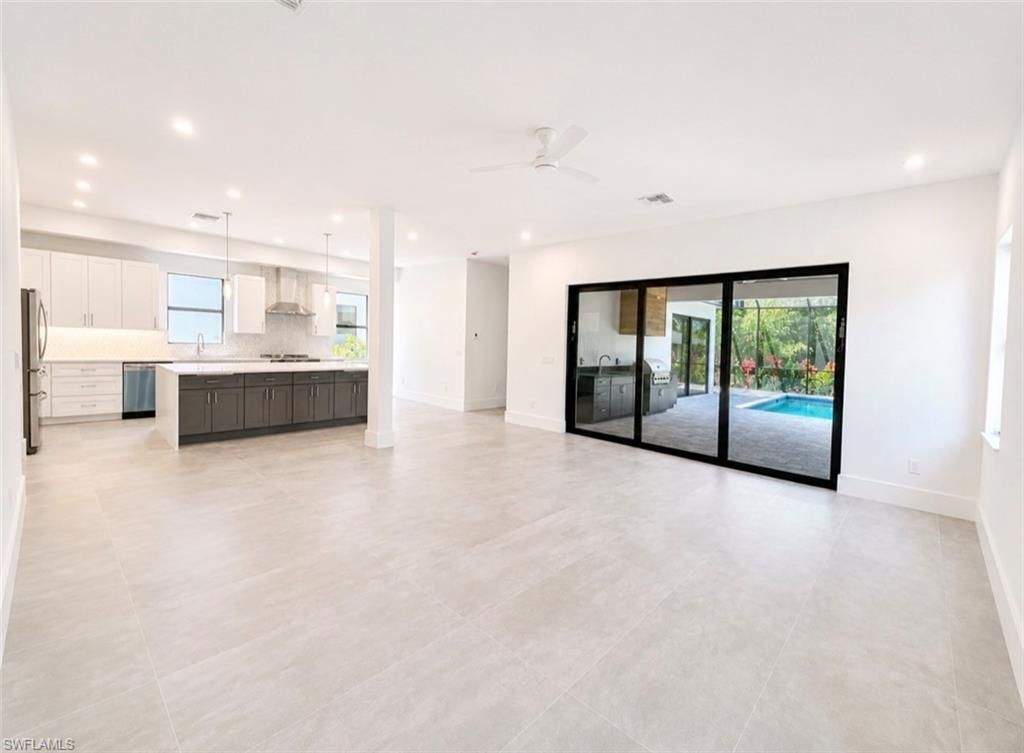 2727 Van Buren Ave, Naples, FL 34112 Photo