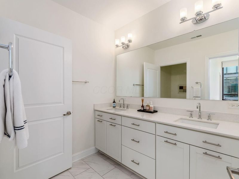 250 W Spring Street, Unit 522, Columbus, OH 43215 Photo 20