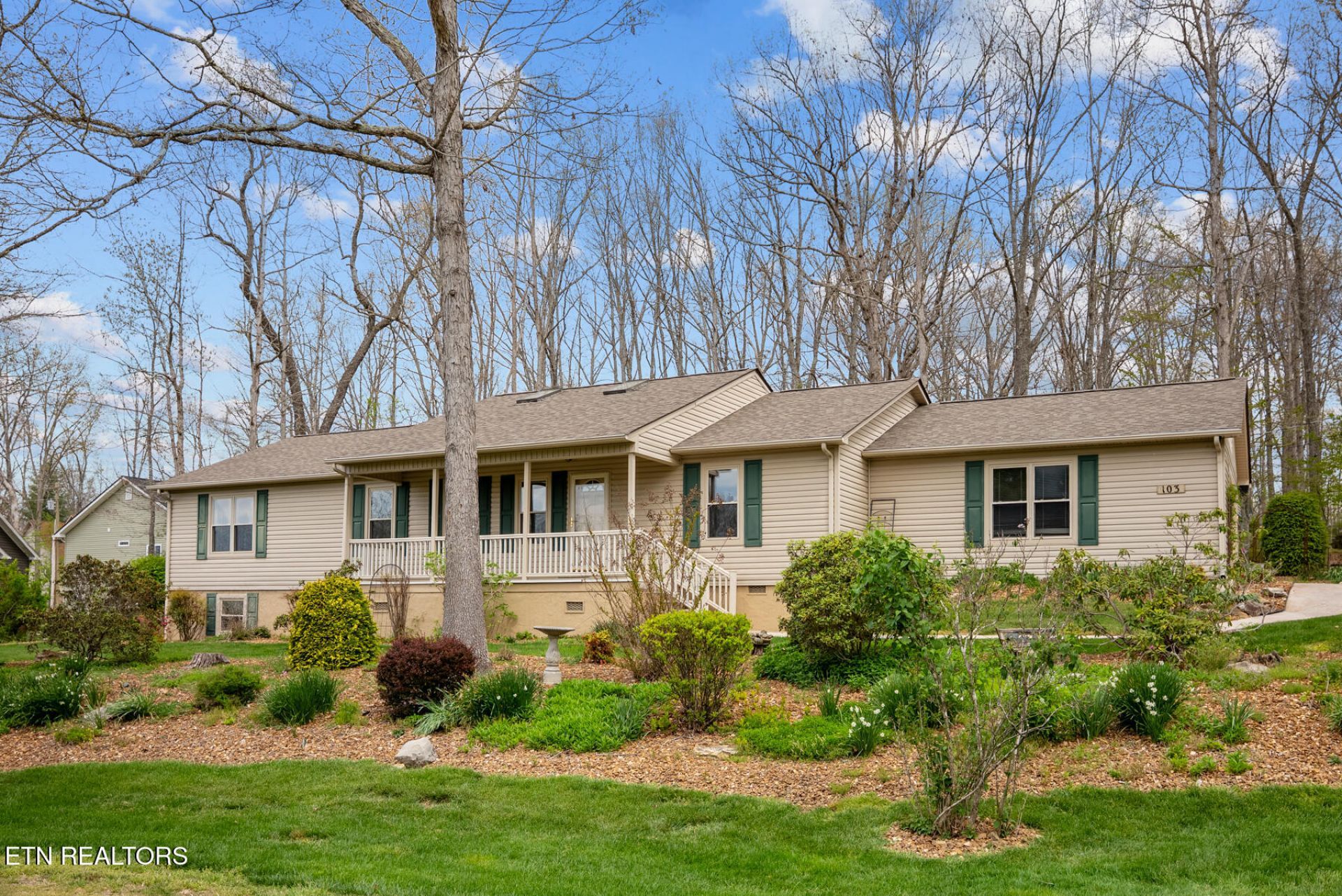 103 Norcross Rd, Crossville, TN 38558 Main Photo