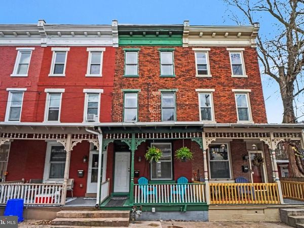 261 DELAWARE STREET, HARRISBURG, PA 17102