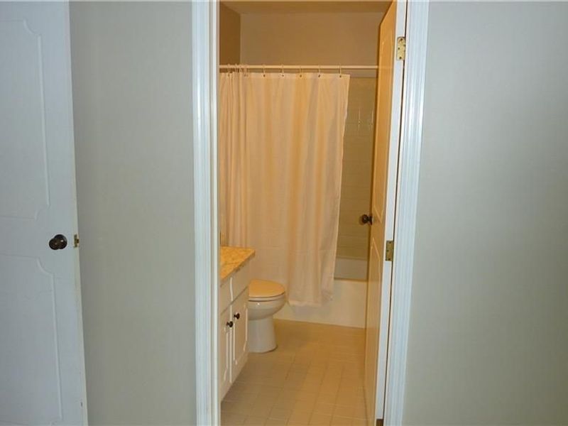 665 Dionne Court, Washington Township, OH 45459 Photo 10