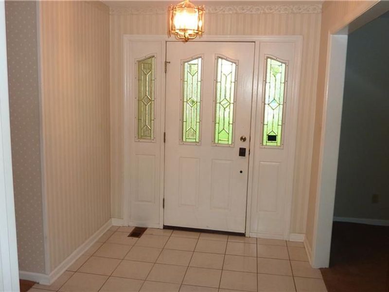 665 Dionne Court, Washington Township, OH 45459 Photo 2