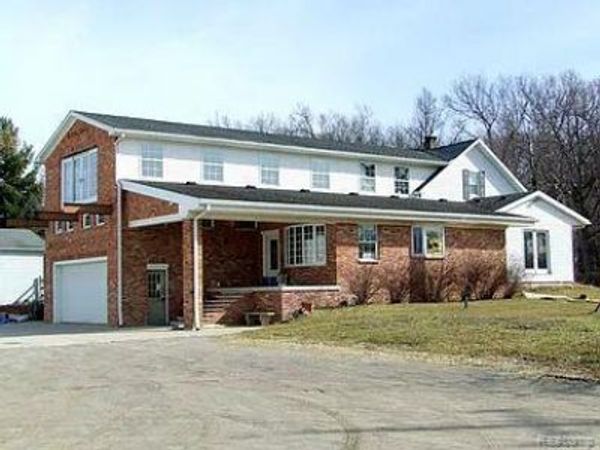 1920 Lakeside, Erie Twp, MI 48133