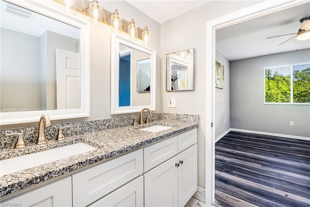6361 Aragon Way, Unit 303, Fort Myers, FL 33966 Photo