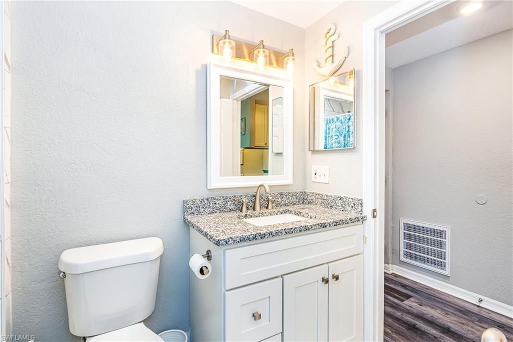 6361 Aragon Way, Unit 303, Fort Myers, FL 33966 Photo