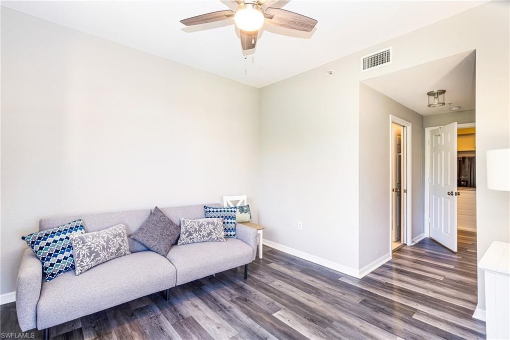 6361 Aragon Way, Unit 303, Fort Myers, FL 33966 Photo