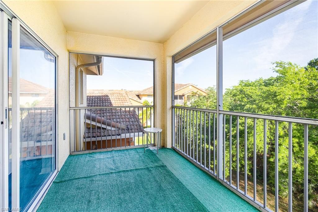 6361 Aragon Way, Unit 303, Fort Myers, FL 33966 Photo