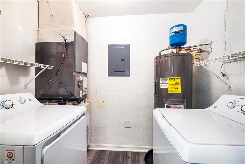 6361 Aragon Way, Unit 303, Fort Myers, FL 33966 Photo