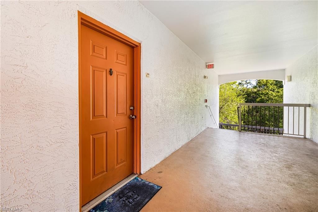 6361 Aragon Way, Unit 303, Fort Myers, FL 33966 Photo