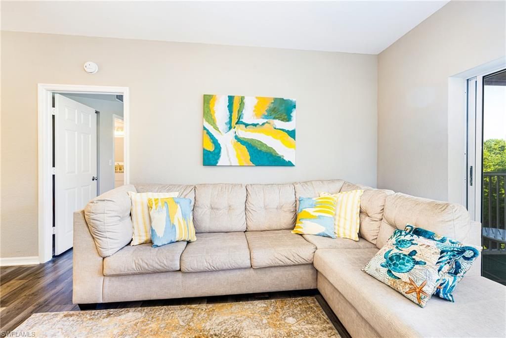6361 Aragon Way, Unit 303, Fort Myers, FL 33966 Photo