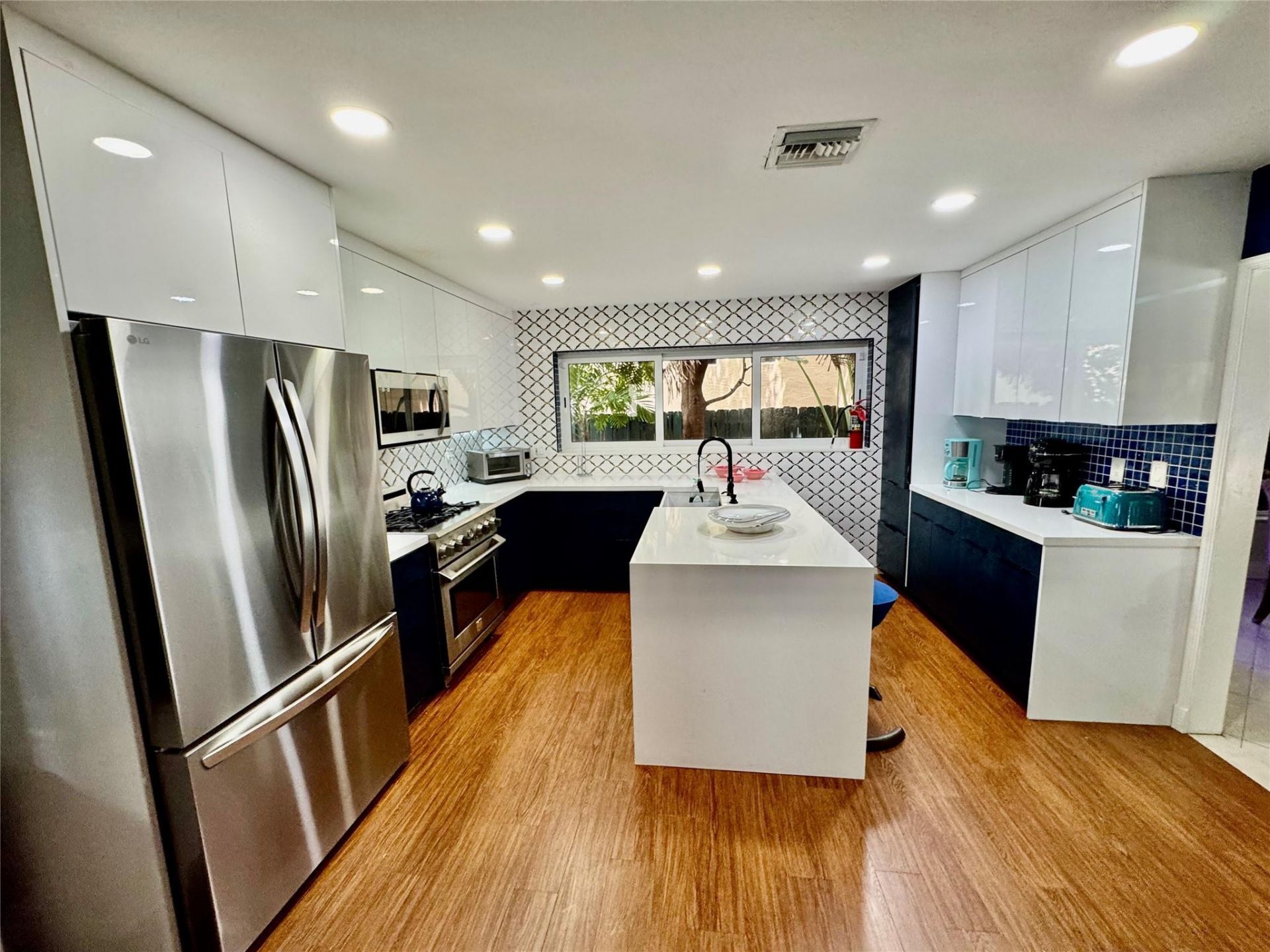 2325 Barcelona Drive, Fort Lauderdale, FL 33301 Photo