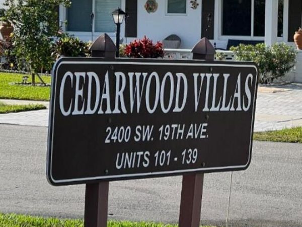 2400 SW 19th Avenue, Unit 128, Boynton Beach, FL 33426