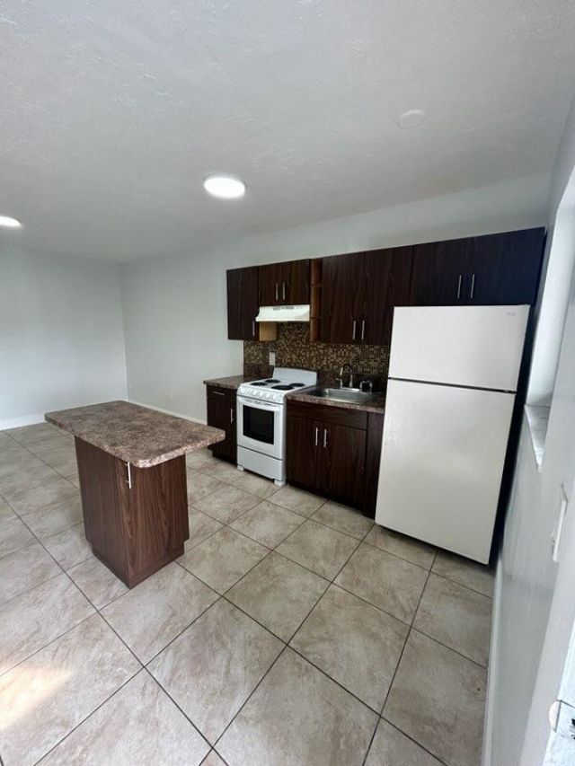 18257 NW 23rd Avenue, Unit 1, Miami Gardens, FL 33056 Photo