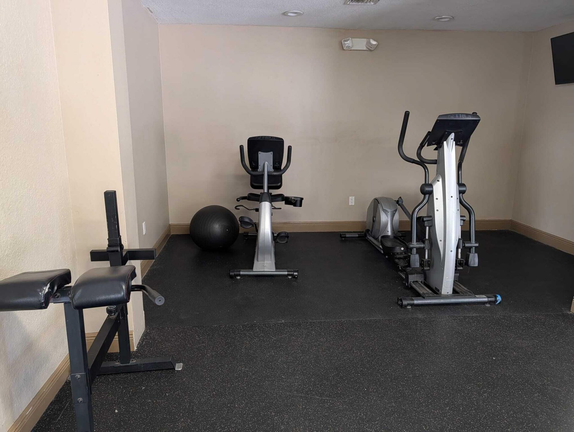 1800 Sans Souci Boulevard, Unit 434, North Miami, FL 33181 Photo