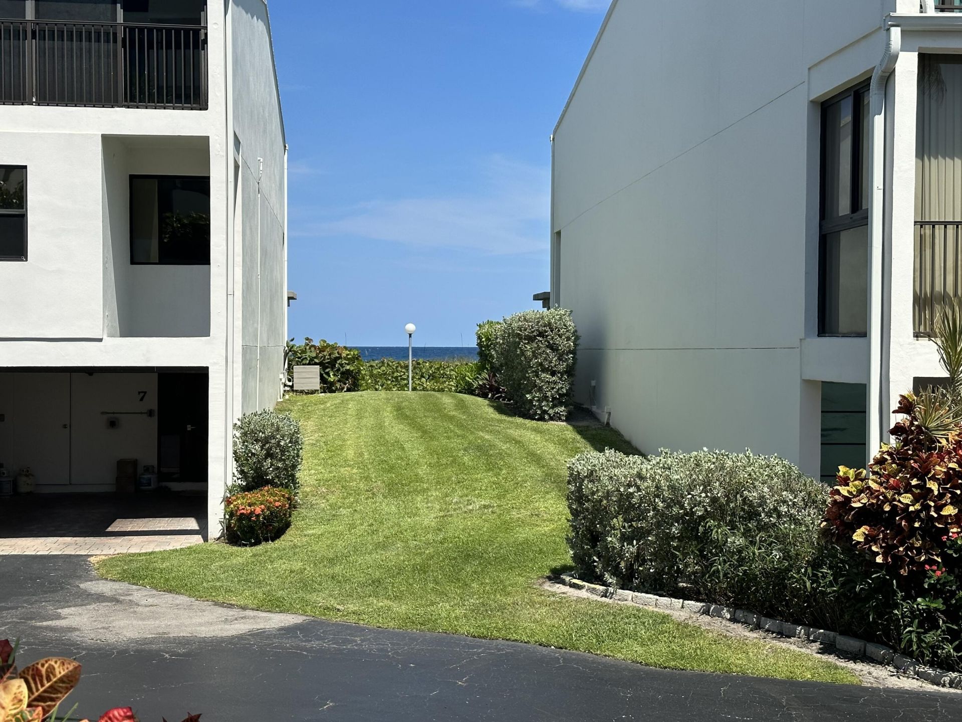 2175 S Ocean Boulevard, Unit 103, Delray Beach, FL 33483 Photo