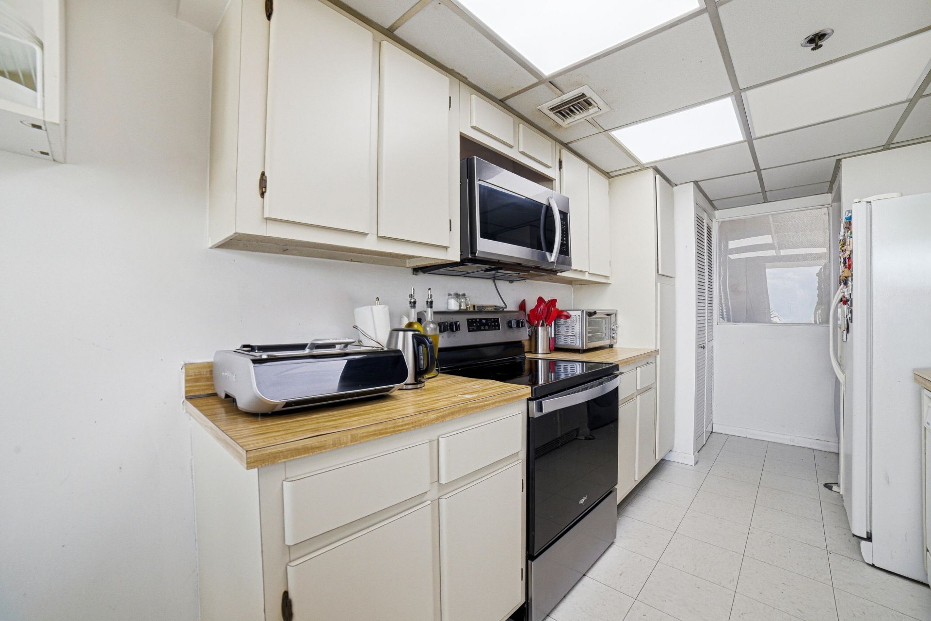 210 174th Street, Unit 1110, Sunny Isles Beach, FL 33160 Photo