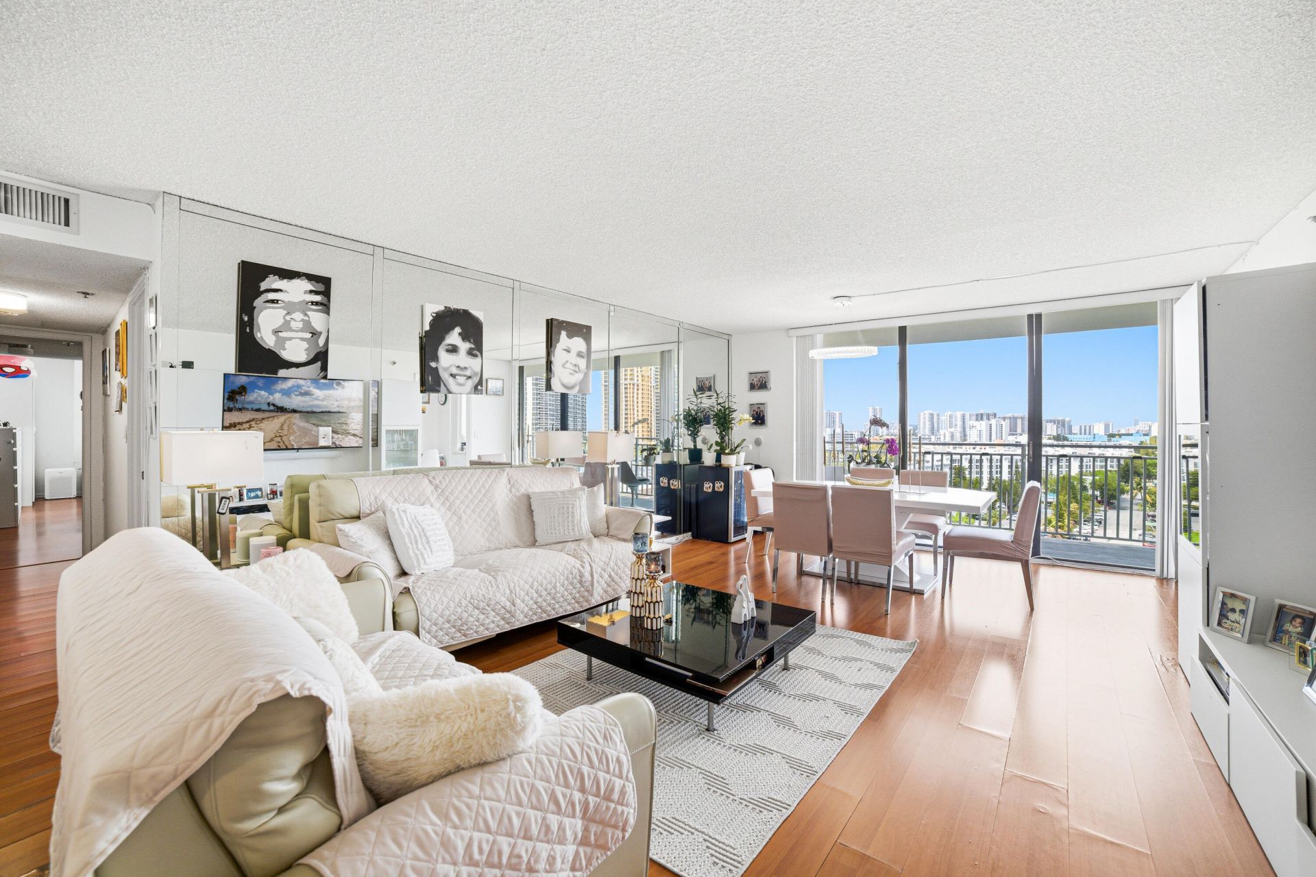 210 174th Street, Unit 1110, Sunny Isles Beach, FL 33160 Photo