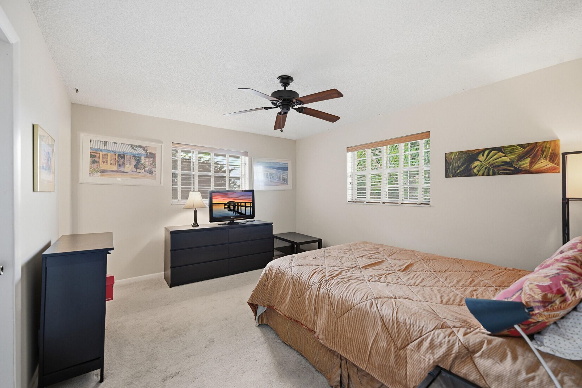 630 Tennis Club Drive, Unit 404, Fort Lauderdale, FL 33311 Photo