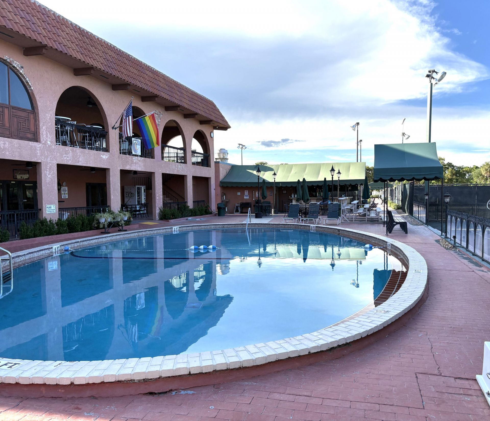 630 Tennis Club Drive, Unit 404, Fort Lauderdale, FL 33311 Photo