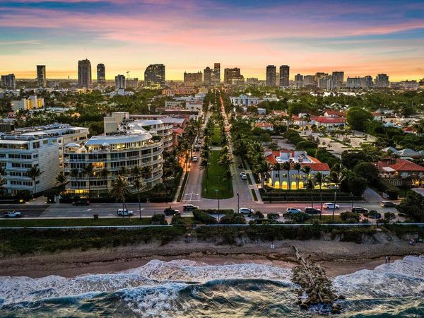 100 Royal Palm Way, Unit Ph-4, Palm Beach, FL 33480