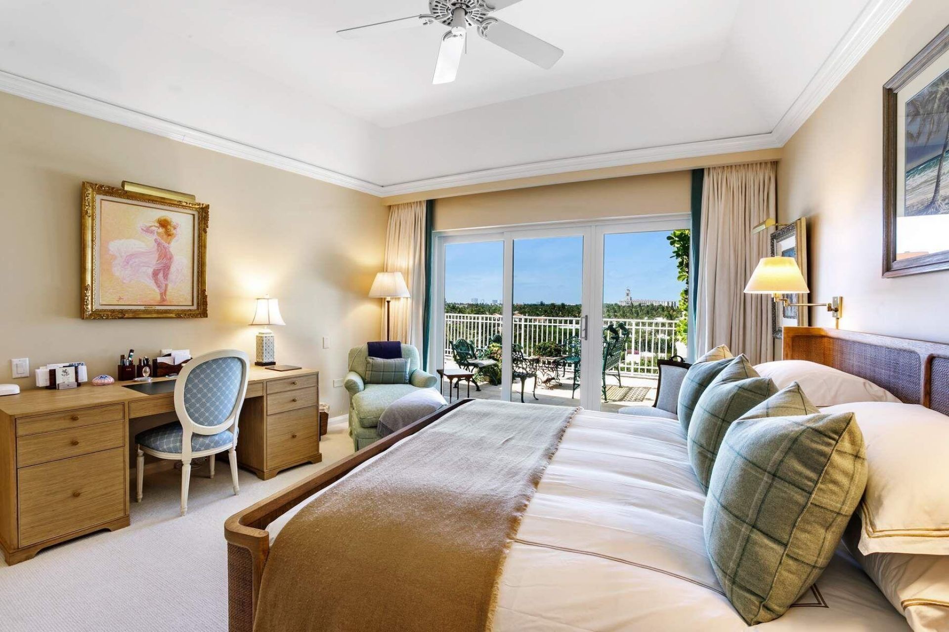 100 Royal Palm Way, Unit Ph-4, Palm Beach, FL 33480 Photo