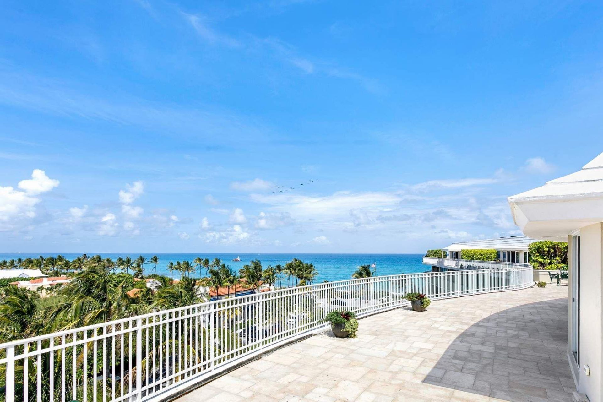 100 Royal Palm Way, Unit Ph-4, Palm Beach, FL 33480 Photo