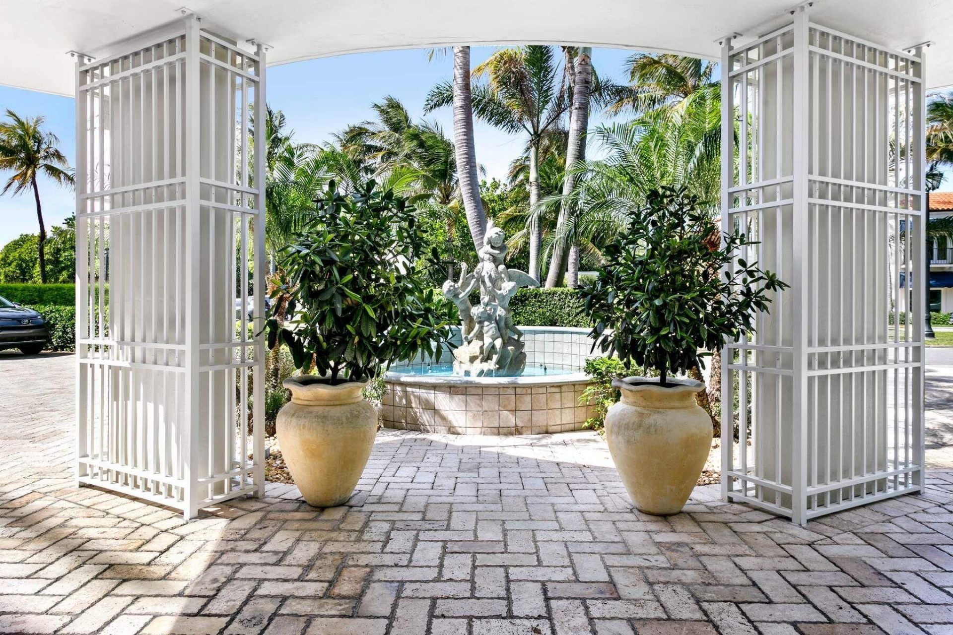 100 Royal Palm Way, Unit Ph-4, Palm Beach, FL 33480 Photo