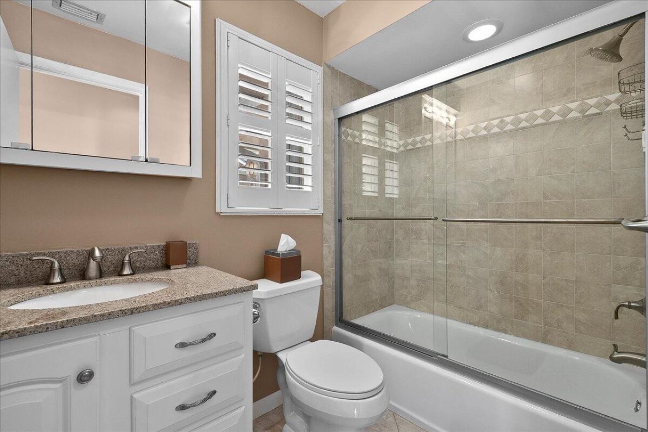 2424 SW Foxpoint Trail, Palm City, FL 34990 Photo