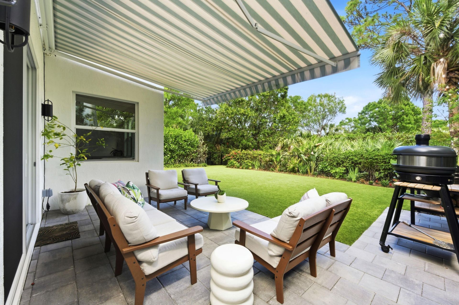 943 Mill Creek Drive, Palm Beach Gardens, FL 33410 Photo