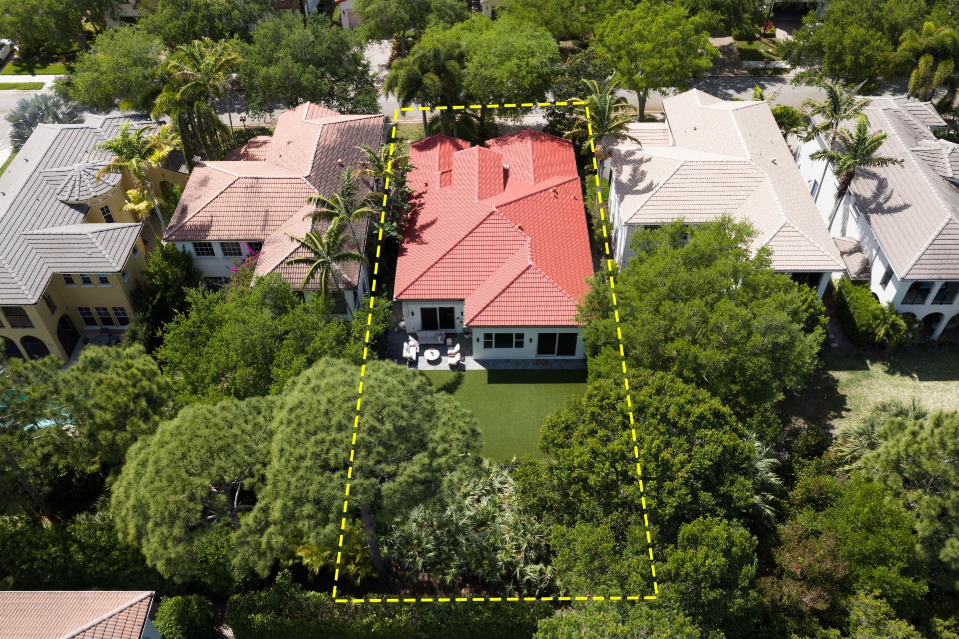 943 Mill Creek Drive, Palm Beach Gardens, FL 33410 Photo