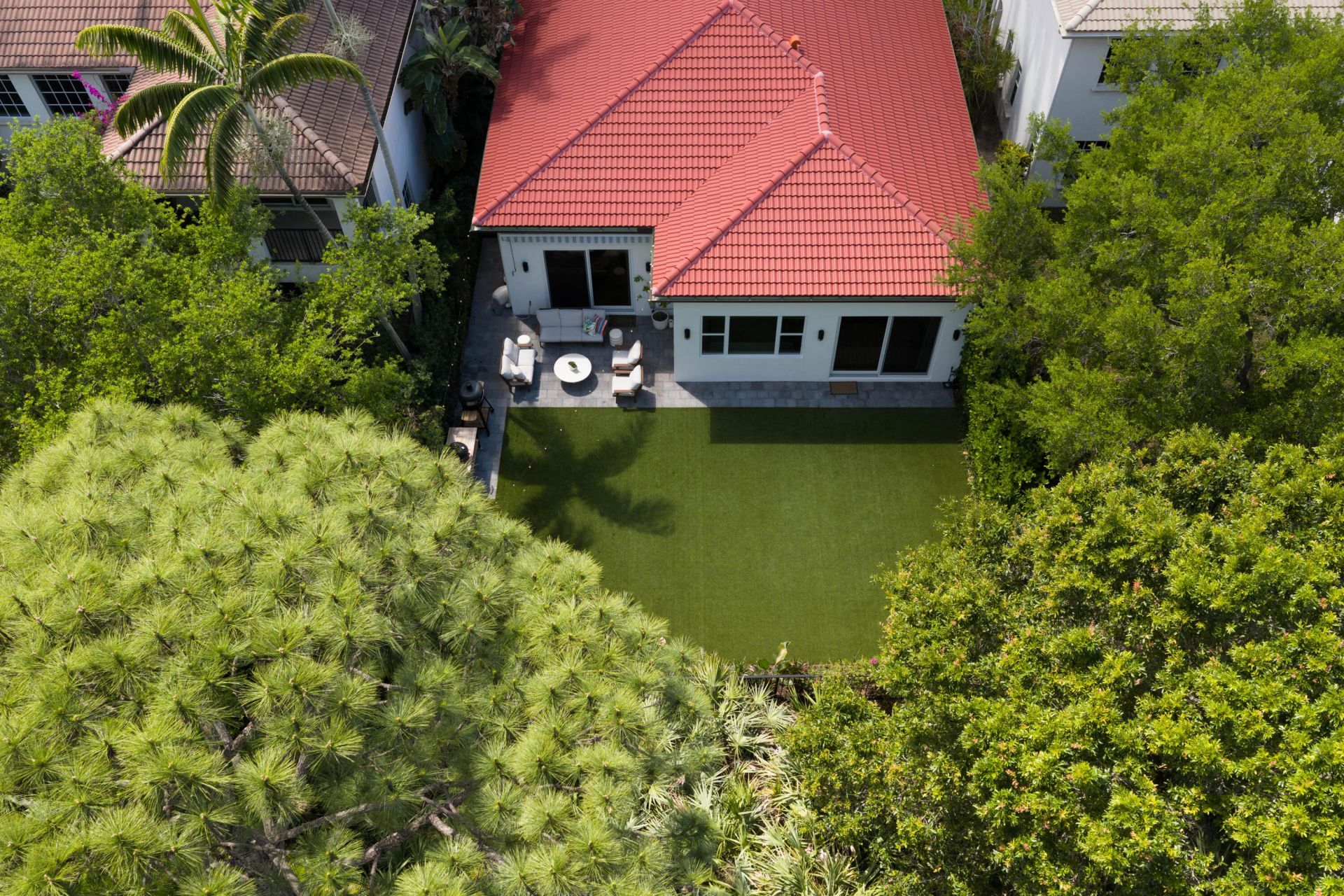 943 Mill Creek Drive, Palm Beach Gardens, FL 33410 Photo