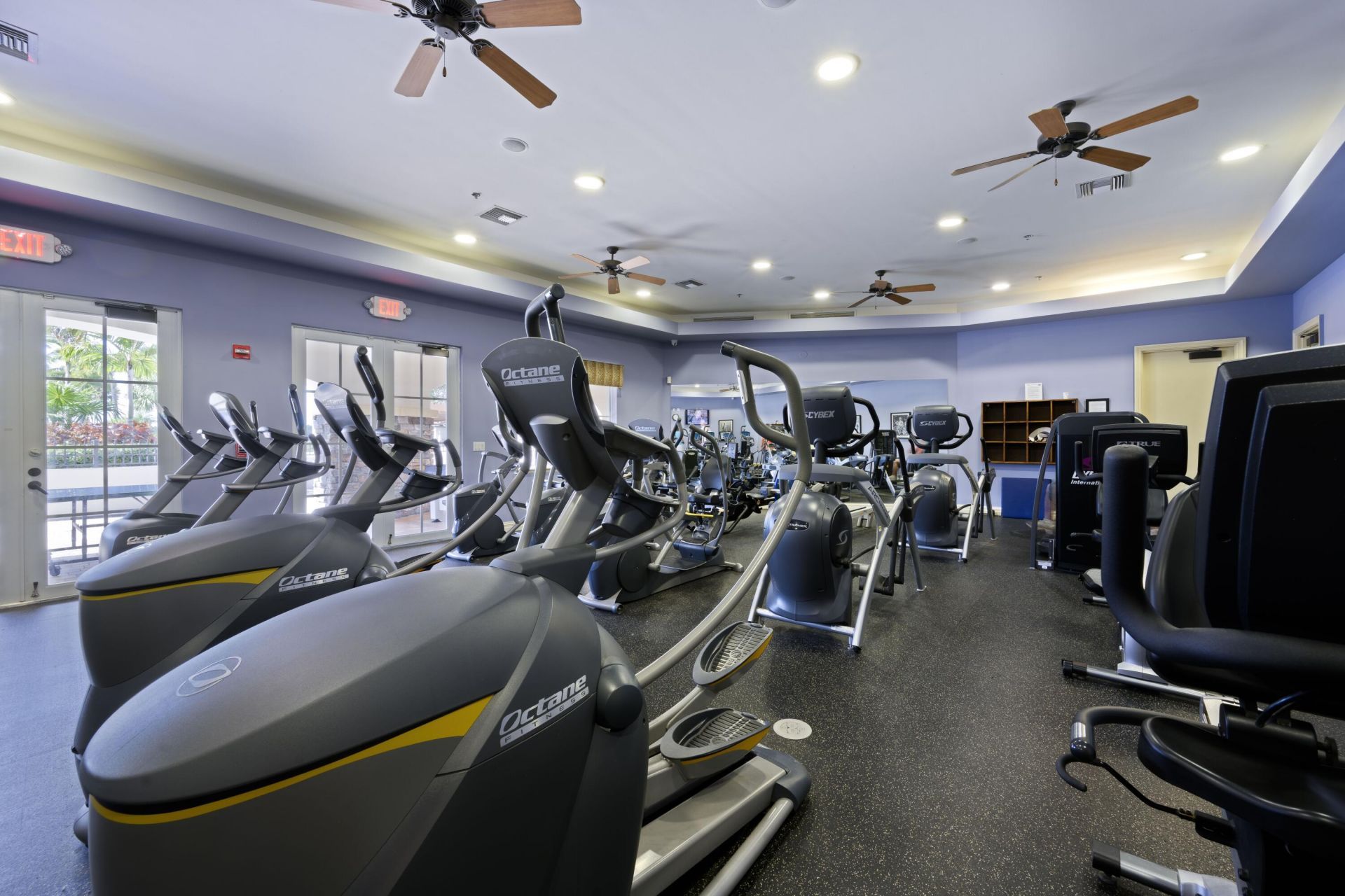 943 Mill Creek Drive, Palm Beach Gardens, FL 33410 Photo