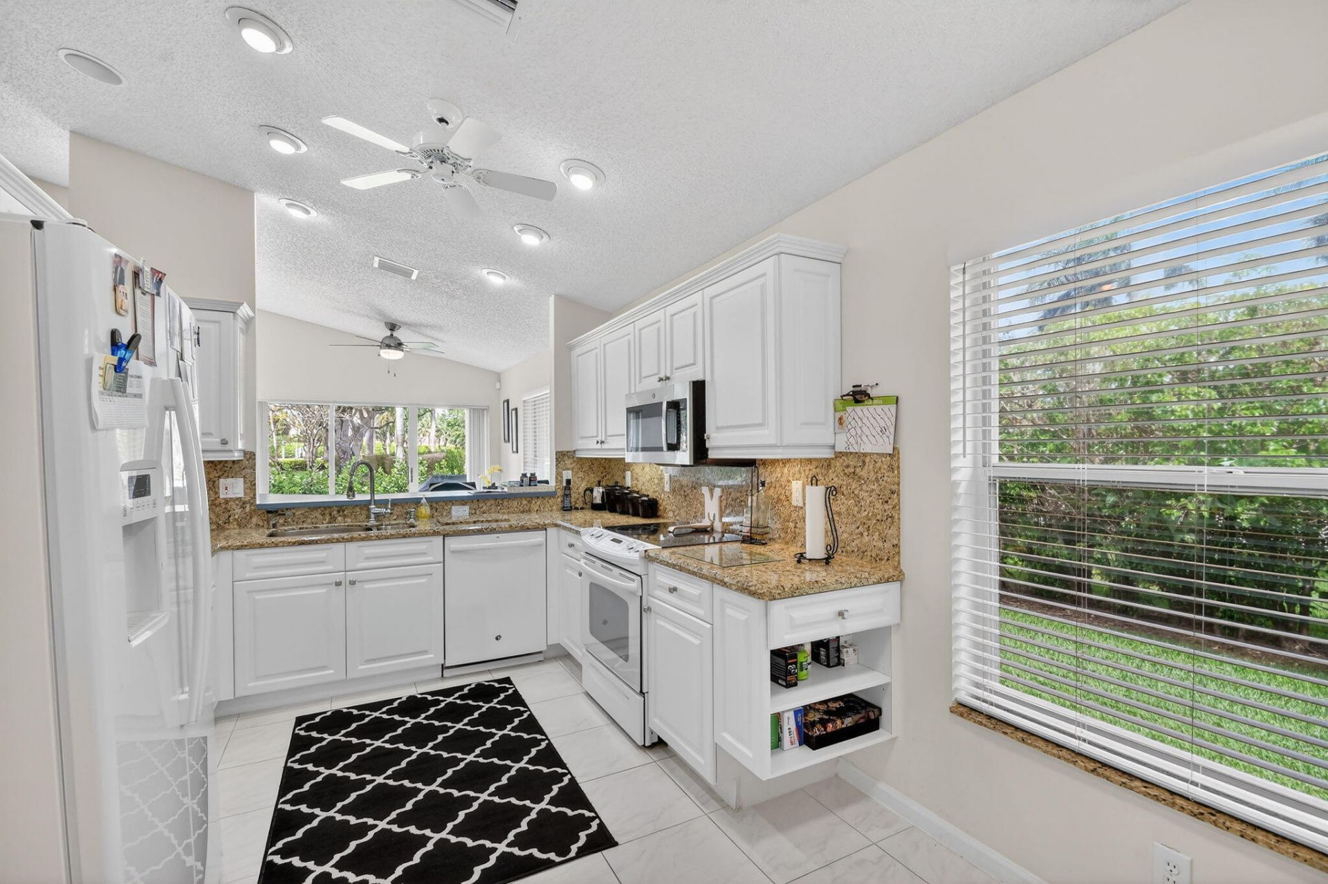 9718 Harbour Lake Circle, Boynton Beach, FL 33437 Photo