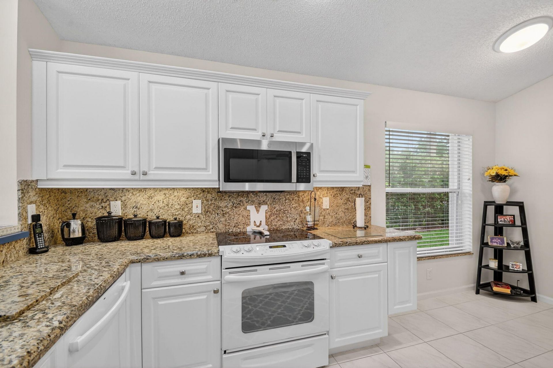 9718 Harbour Lake Circle, Boynton Beach, FL 33437 Photo