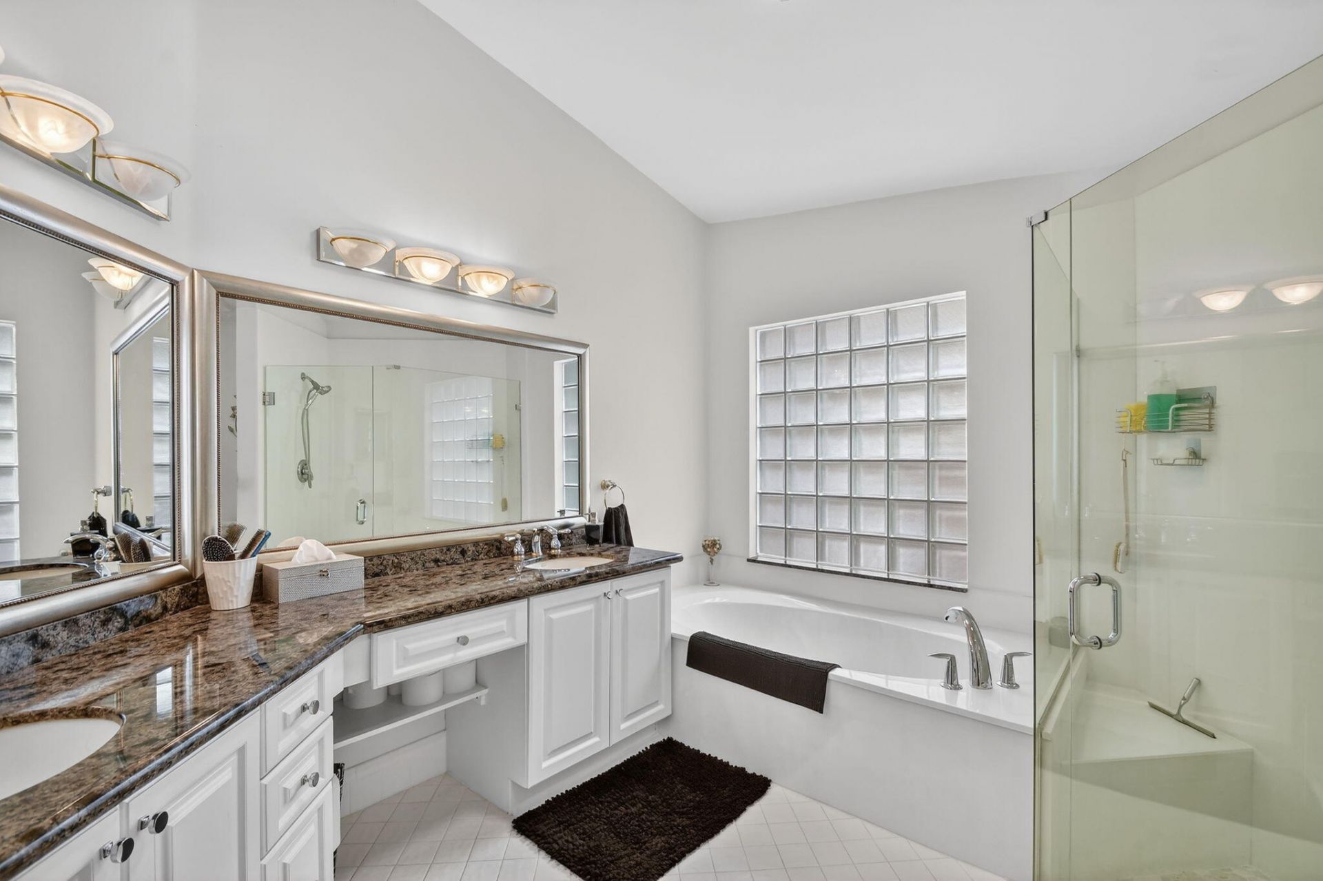 9718 Harbour Lake Circle, Boynton Beach, FL 33437 Photo