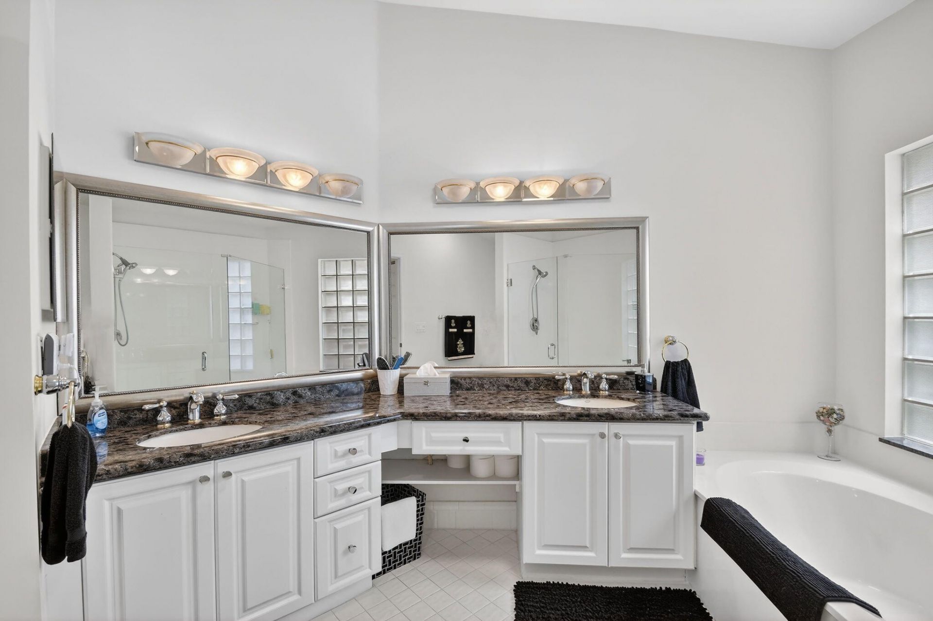 9718 Harbour Lake Circle, Boynton Beach, FL 33437 Photo