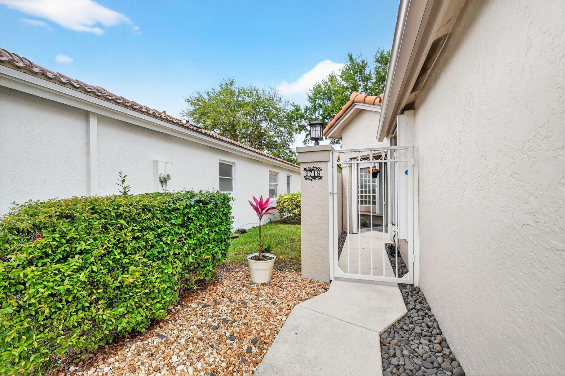 9718 Harbour Lake Circle, Boynton Beach, FL 33437 Photo