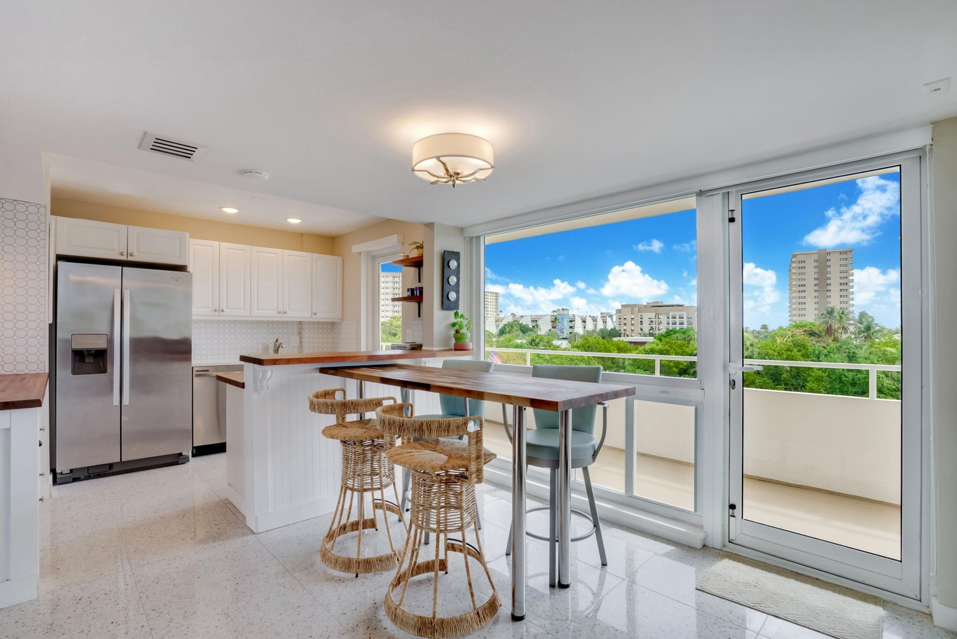 201 N Riverside Drive, Unit 402, Pompano Beach, FL 33062 Photo