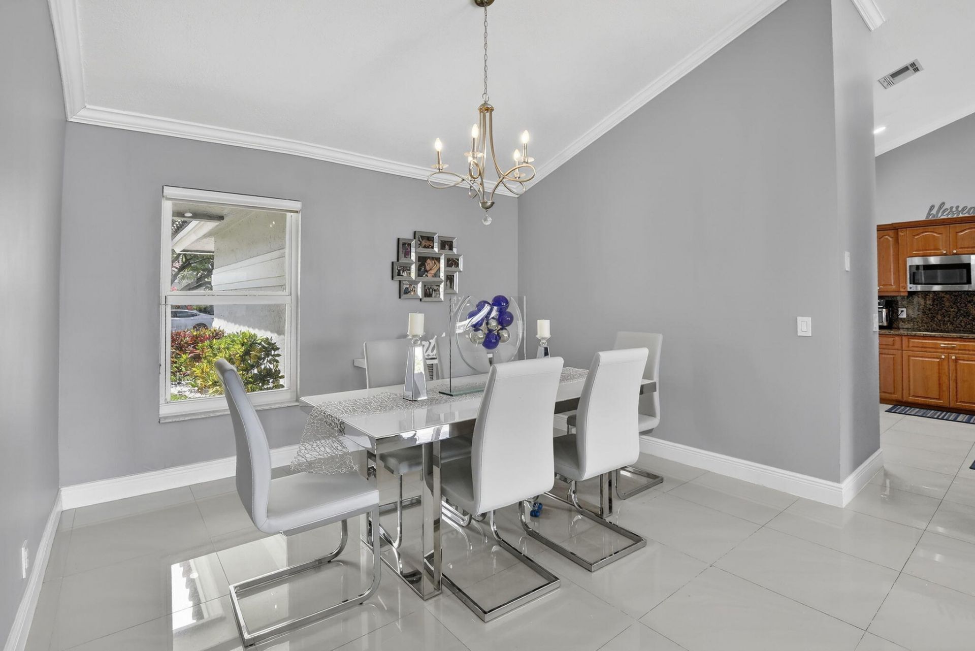 16323 NW 5th Street, Pembroke Pines, FL 33028 Photo