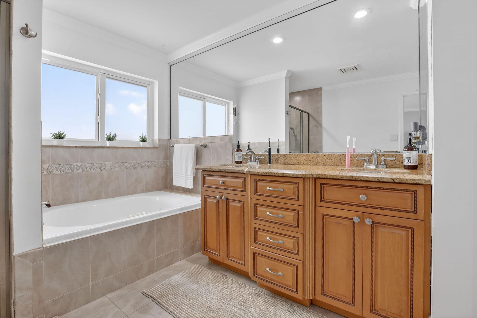 16323 NW 5th Street, Pembroke Pines, FL 33028 Photo