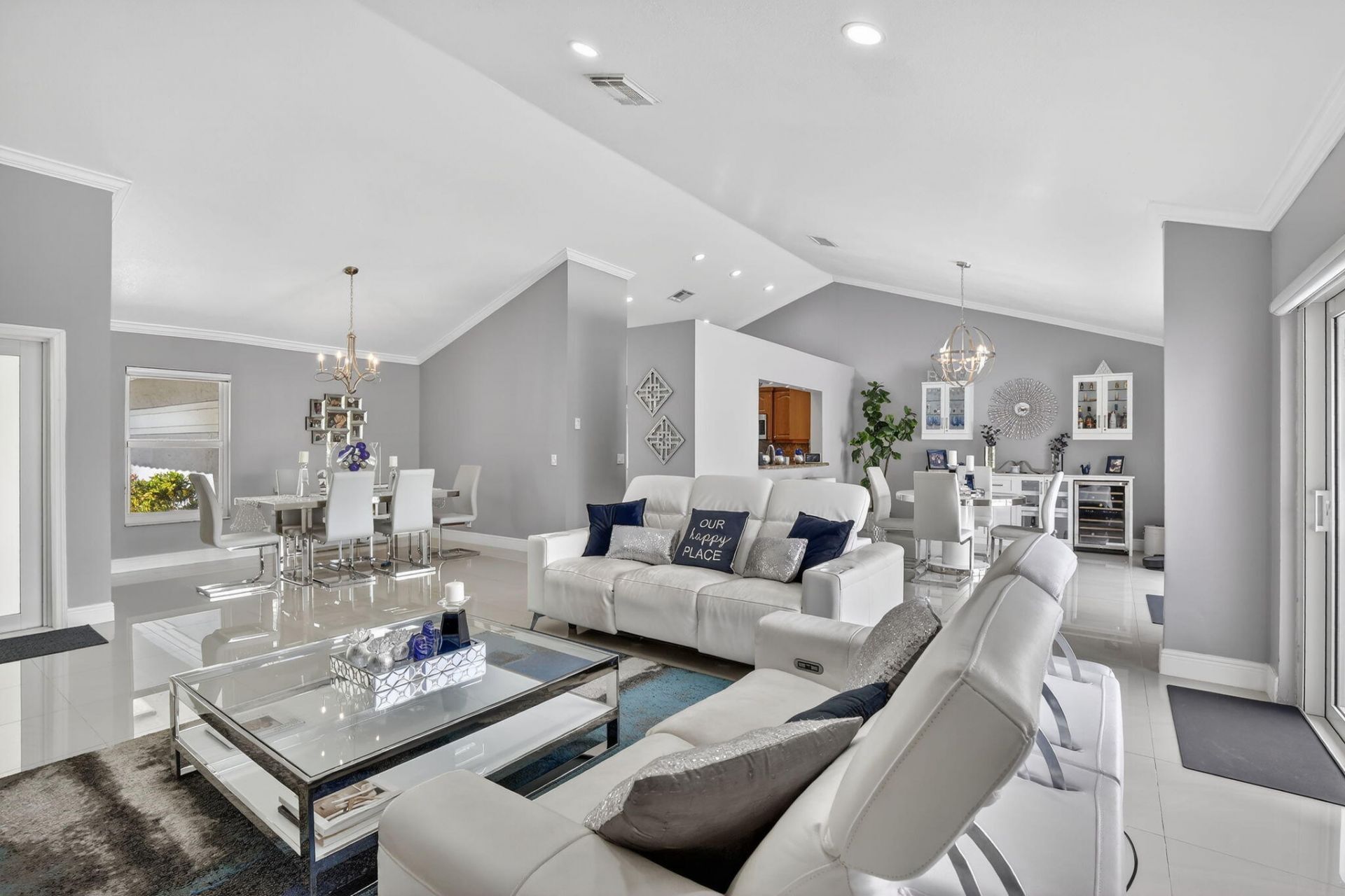 16323 NW 5th Street, Pembroke Pines, FL 33028 Photo