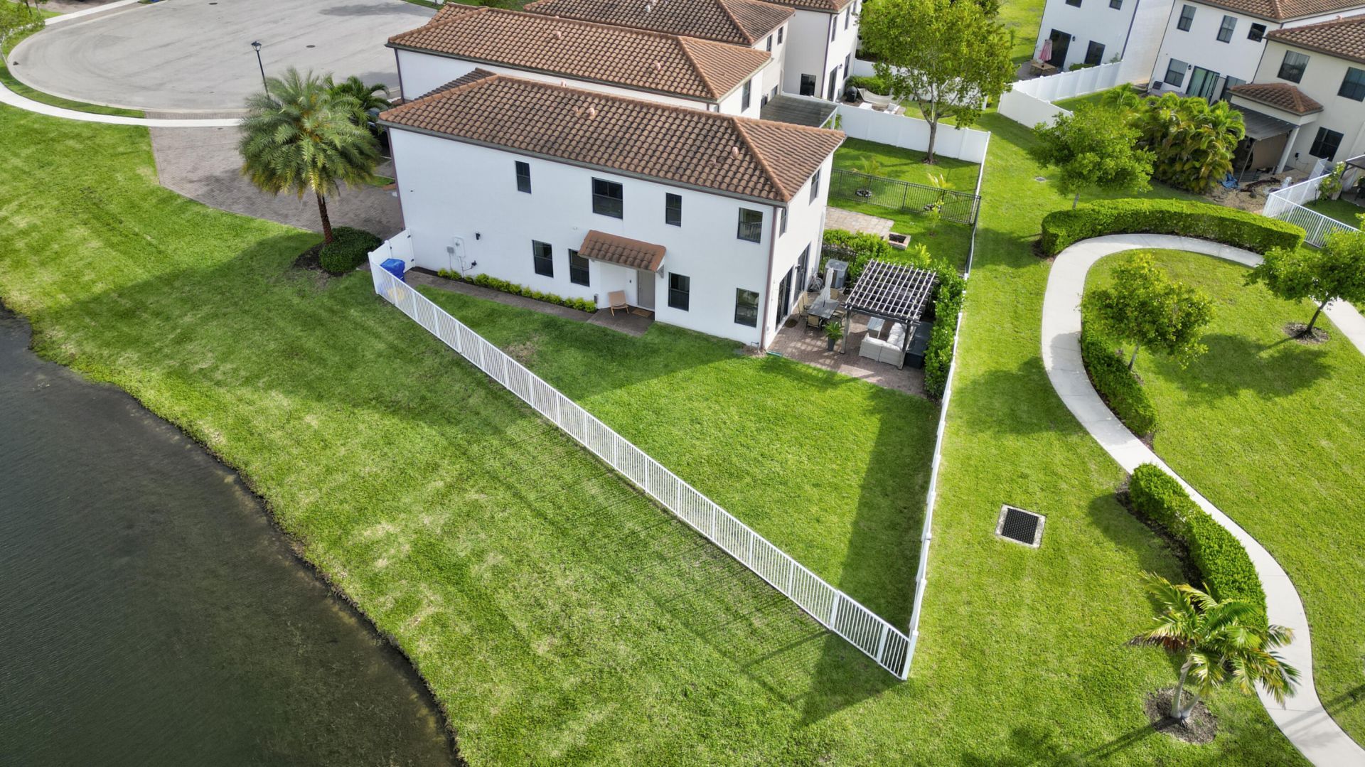 3001 King Palm Way, Riviera Beach, FL 33410 Photo