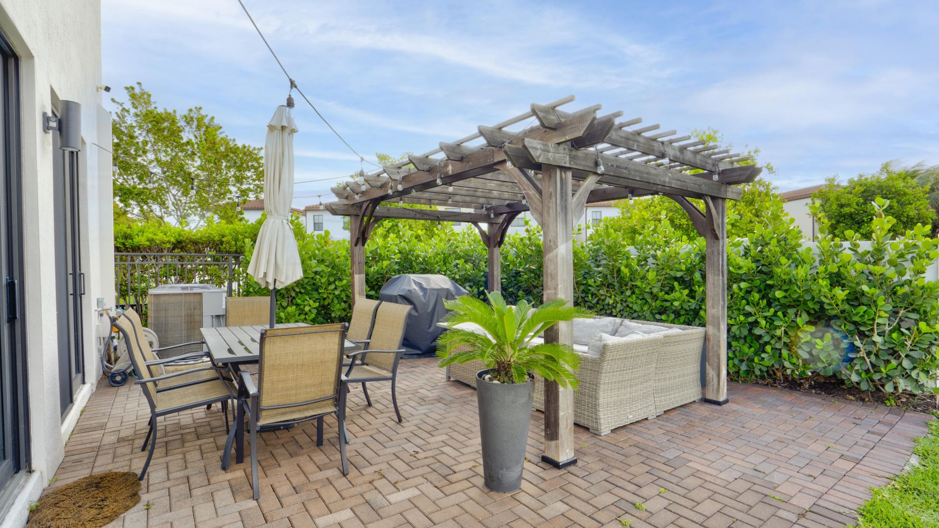 3001 King Palm Way, Riviera Beach, FL 33410 Photo