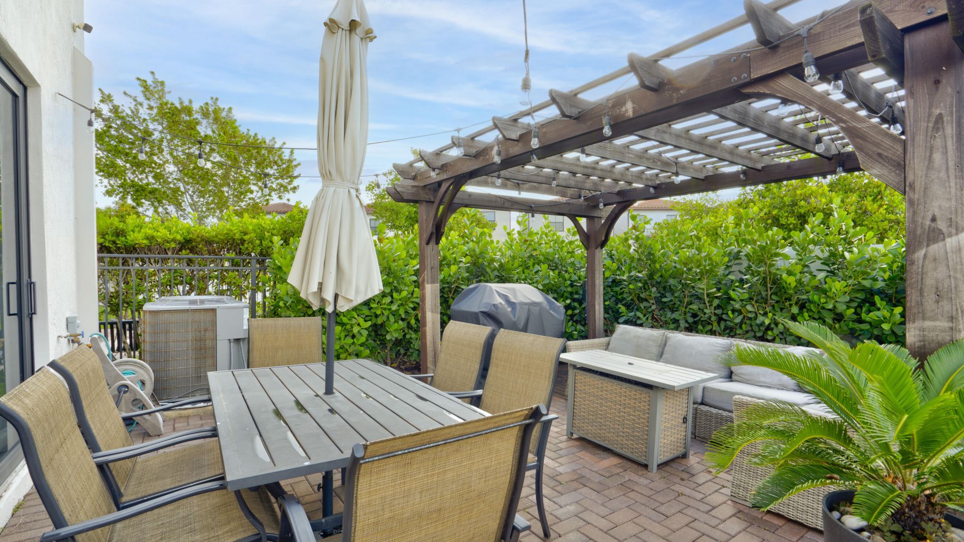 3001 King Palm Way, Riviera Beach, FL 33410 Photo