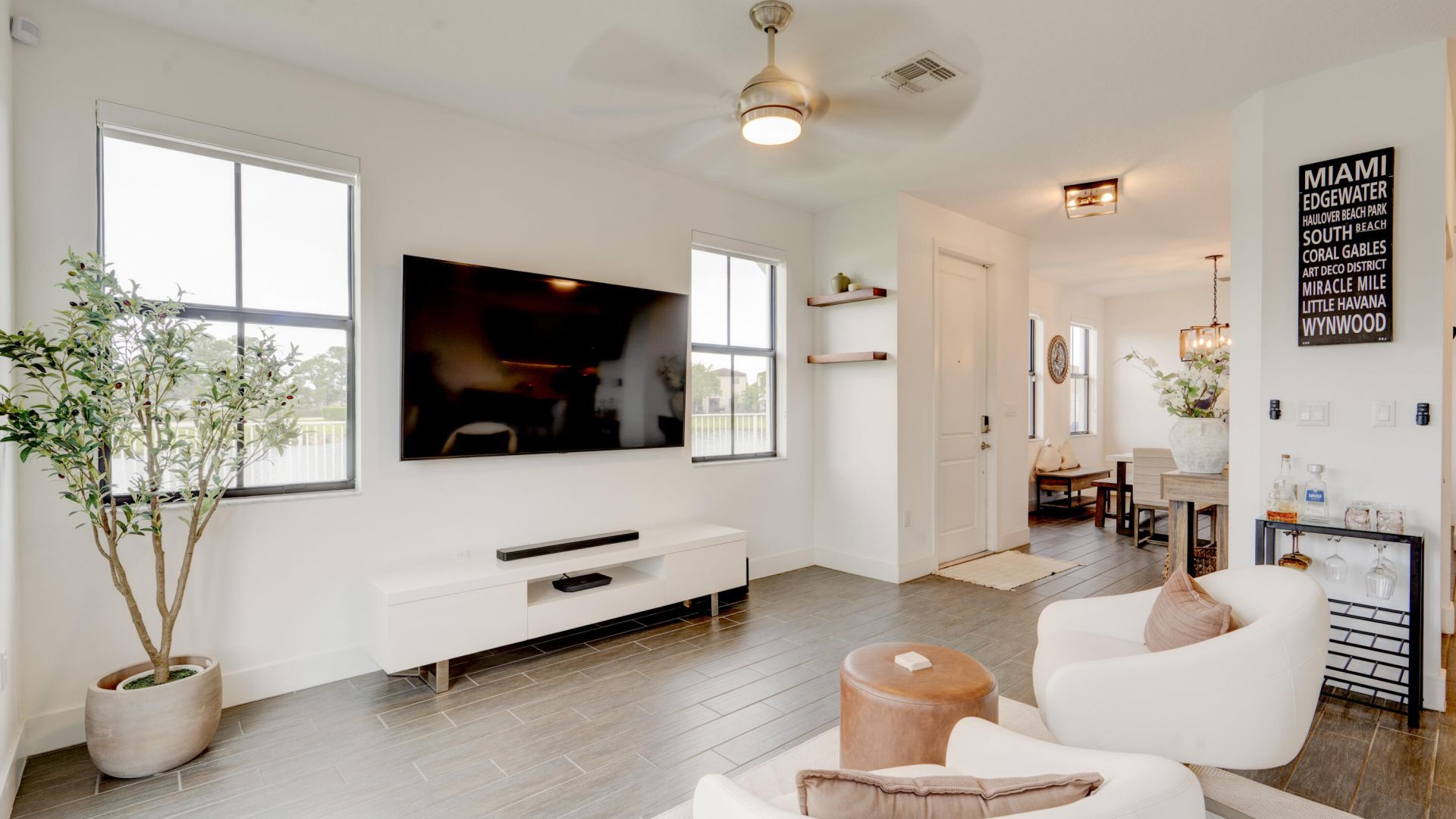 3001 King Palm Way, Riviera Beach, FL 33410 Photo