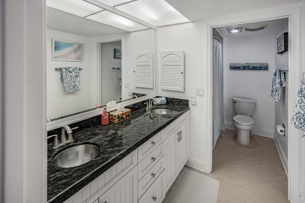 3901 SE Saint Lucie Boulevard, Unit B-13, Stuart, FL 34997 Photo