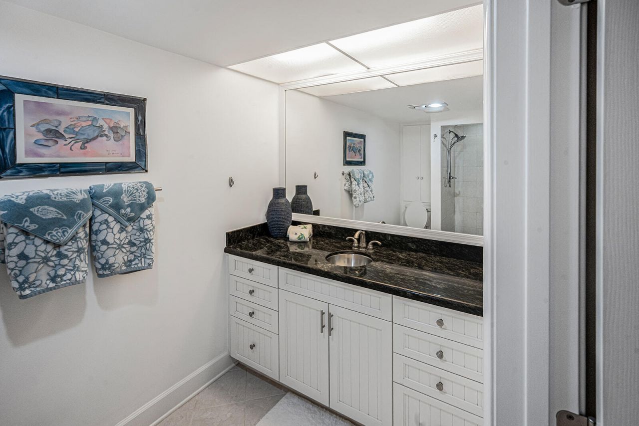 3901 SE Saint Lucie Boulevard, Unit B-13, Stuart, FL 34997 Photo
